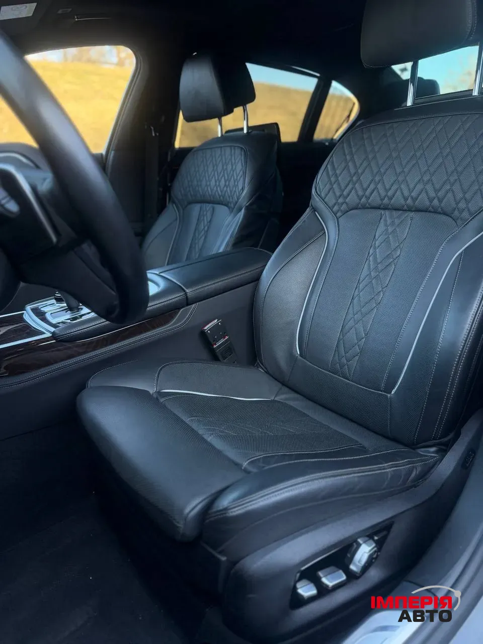 BMW 7 серії - фото 11