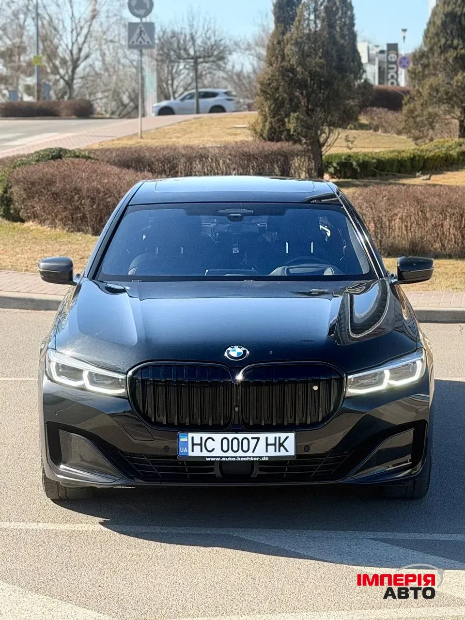 BMW 7 серії - фото 1