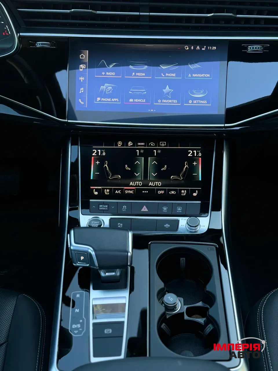 Audi Q8 - фото 8