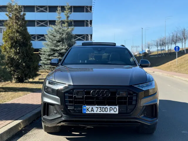 Audi Q8 - фото 3