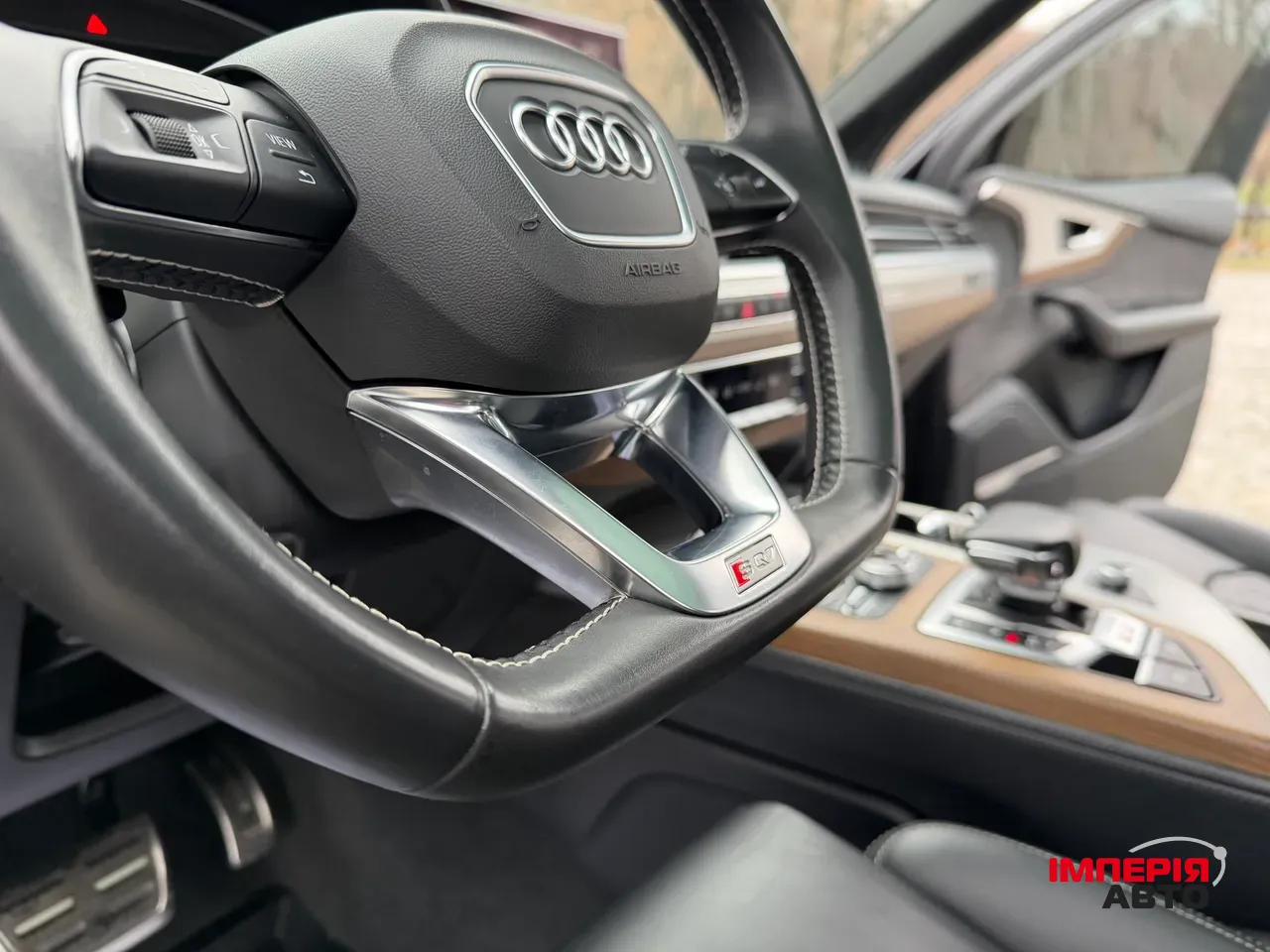 Audi SQ7 - фото 25