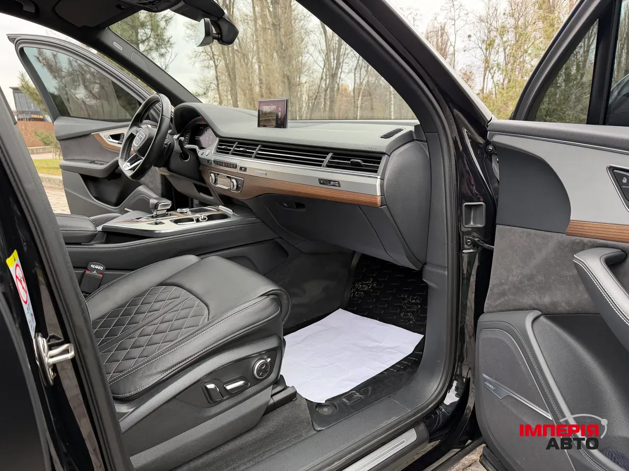 Audi SQ7 - фото 15