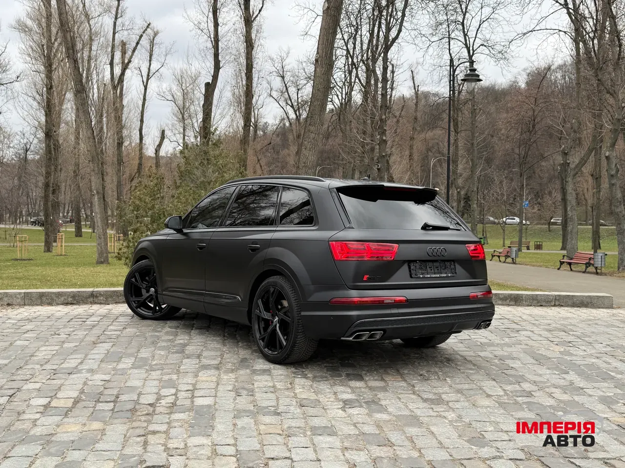Audi SQ7 - фото 9