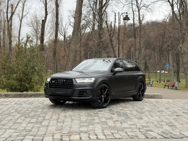 Audi SQ7 - фото 1