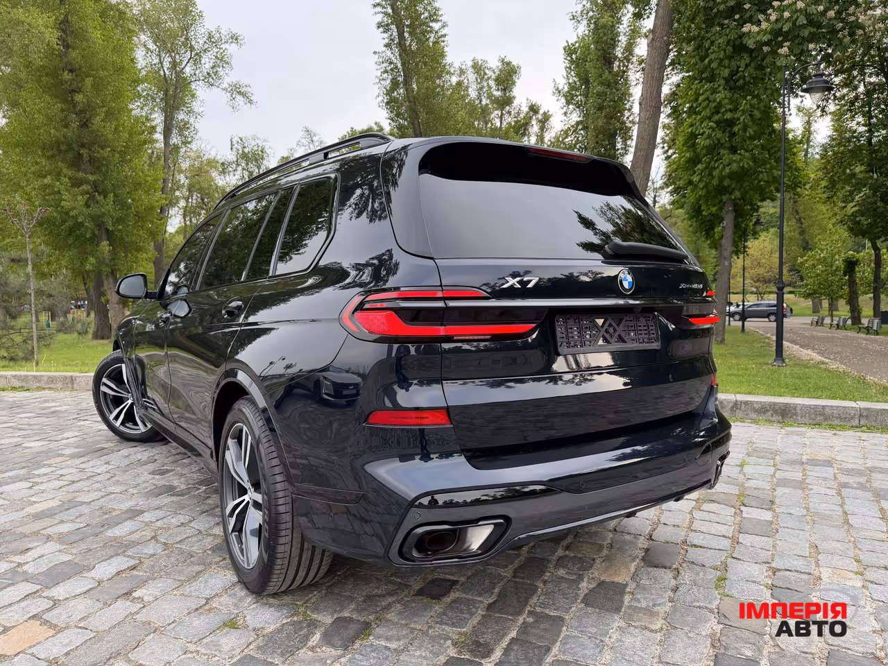 BMW X7 - фото 5
