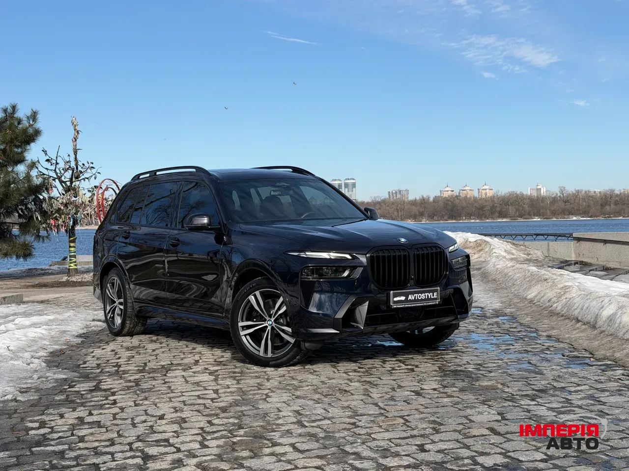 BMW X7 - фото 2