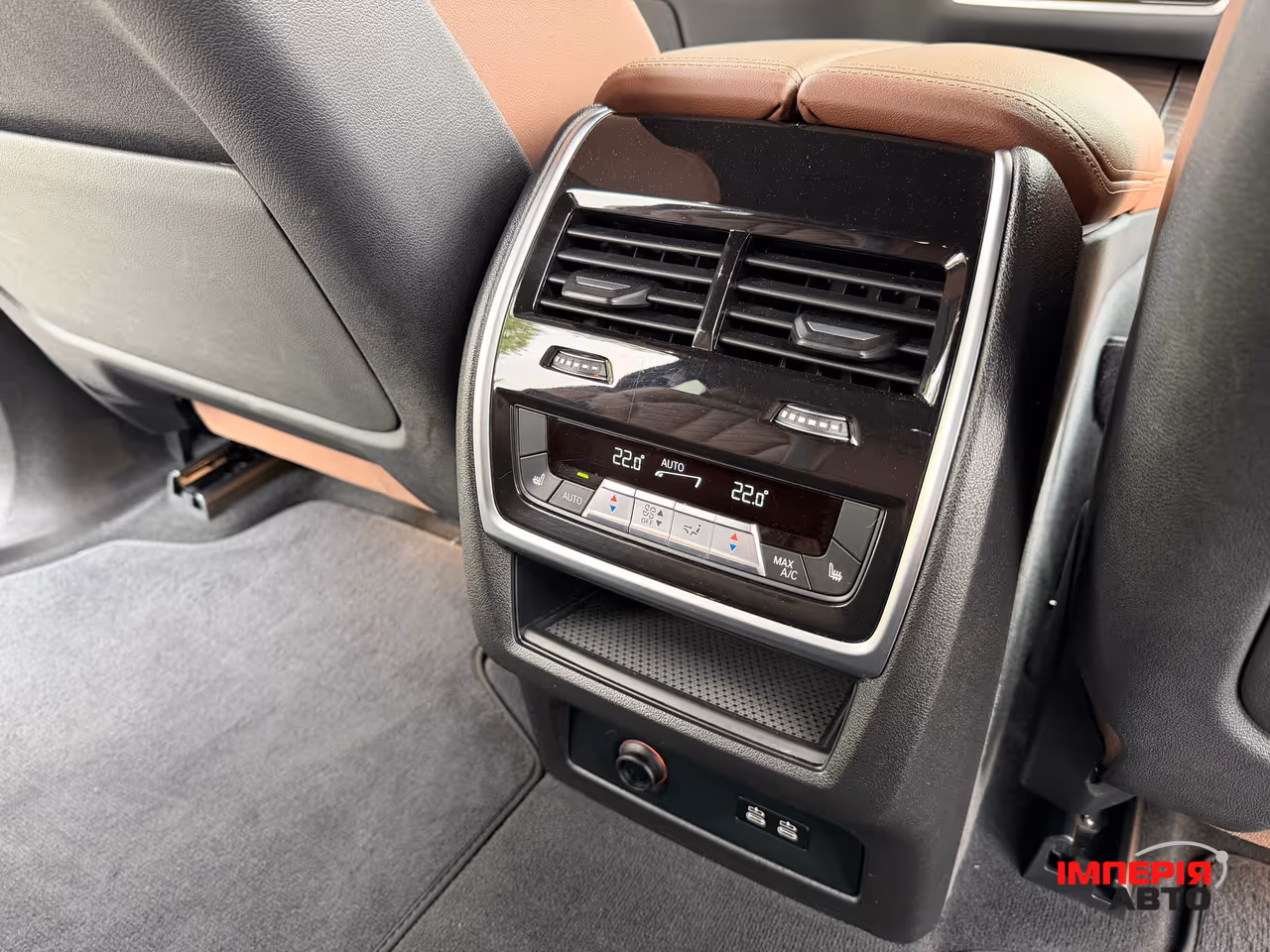 BMW X7 - фото 12