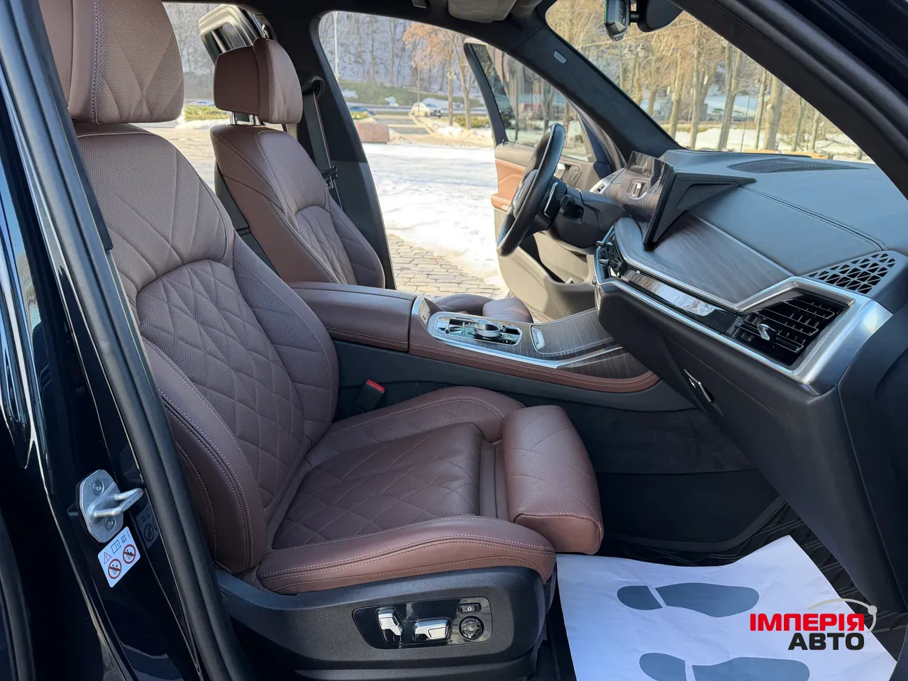 BMW X7 - фото 18