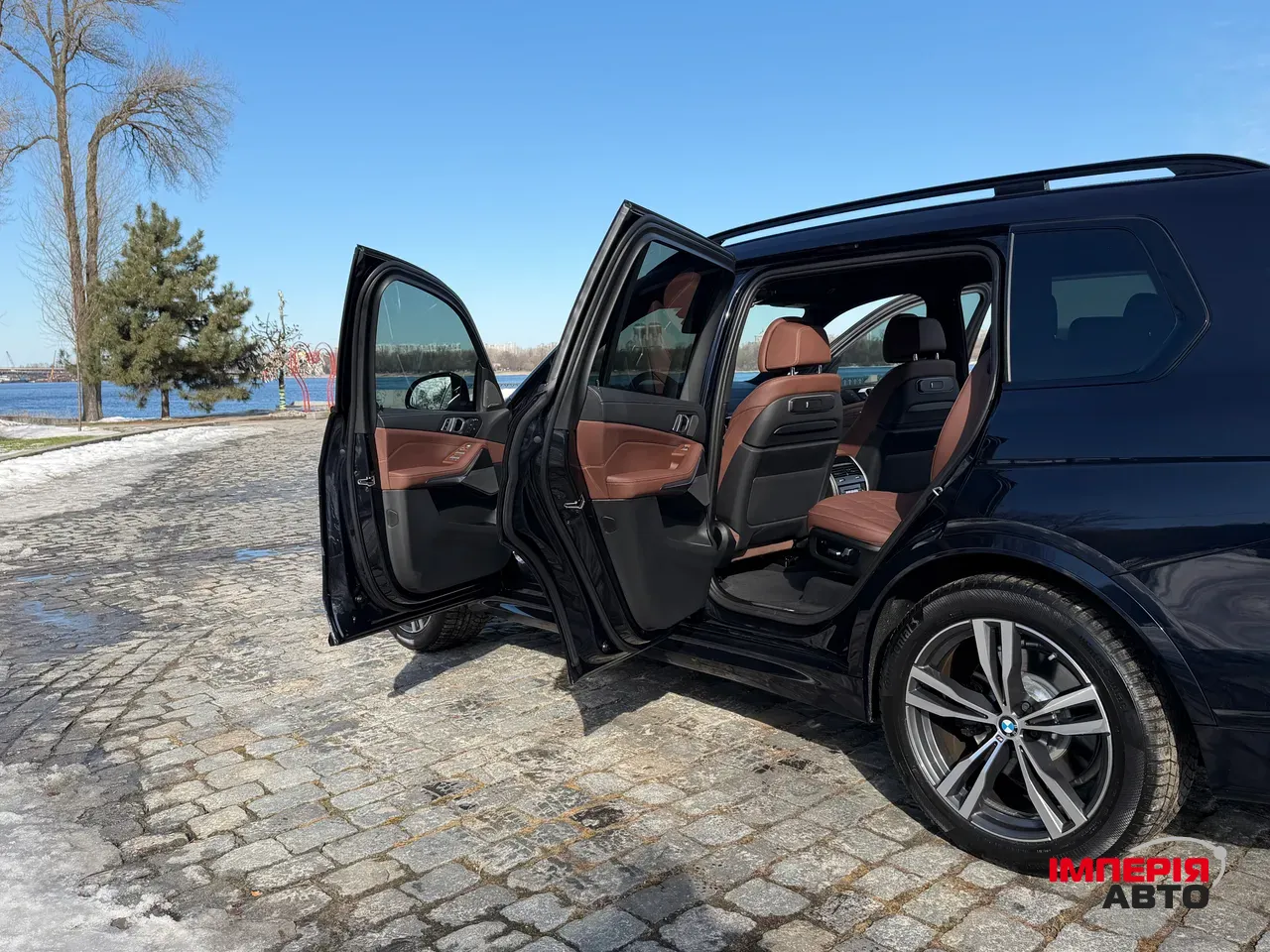 BMW X7 - фото 13