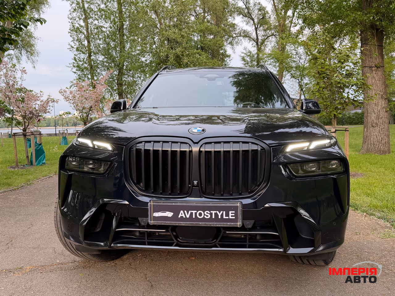 BMW X7 - фото 2