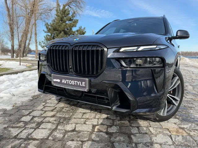 BMW X7 - фото 4