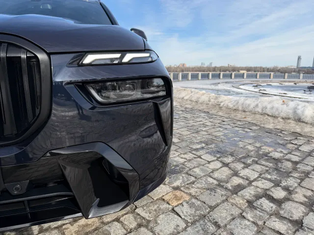 BMW X7 - фото 5