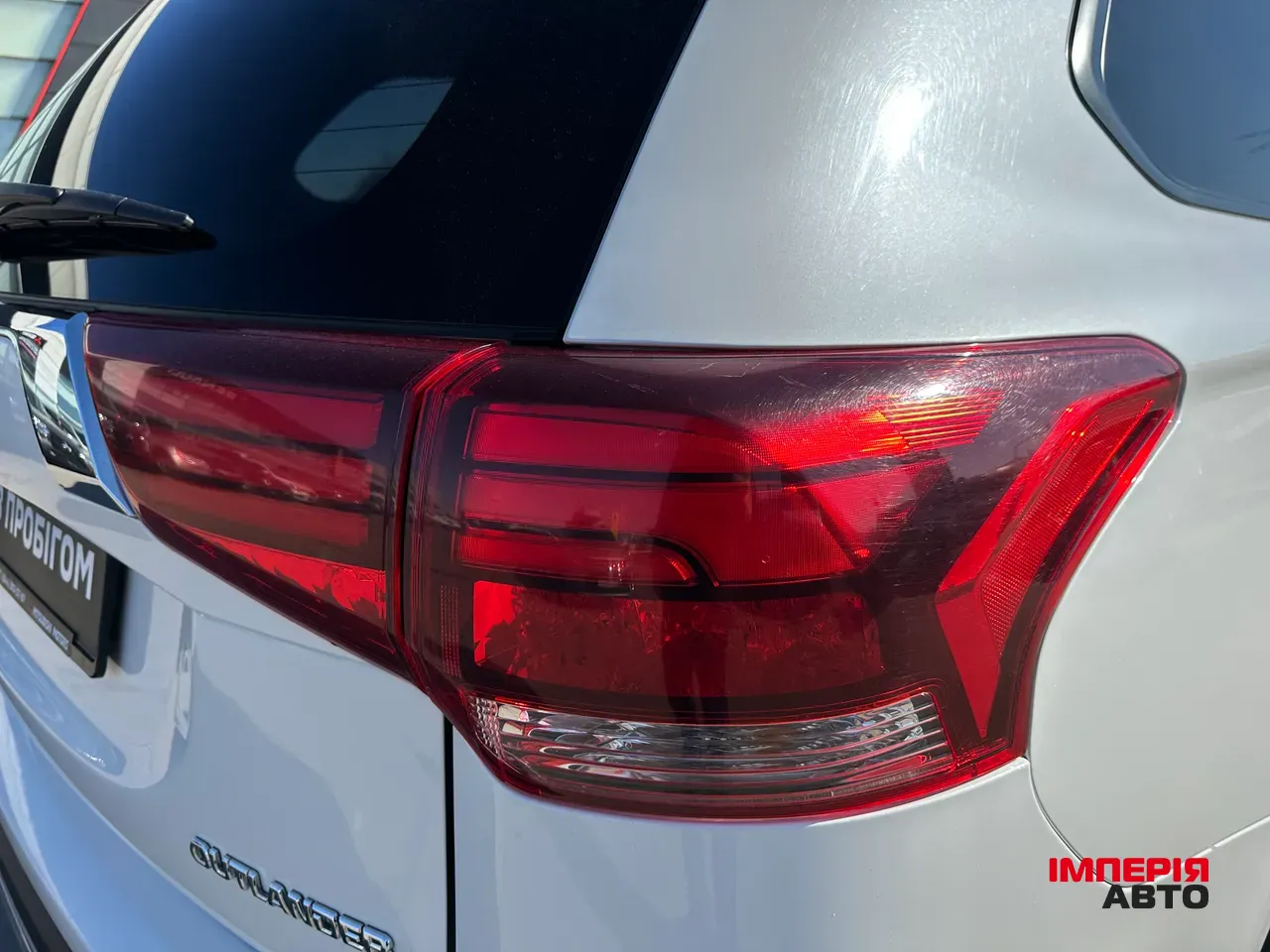 Mitsubishi Outlander - фото 10