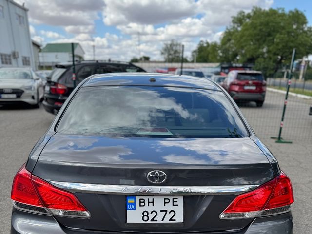 Toyota Avalon - зображення 3