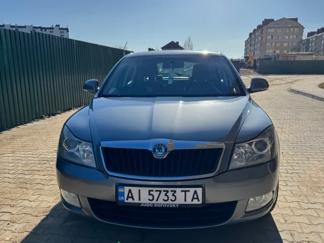 Skoda Octavia - фото 2