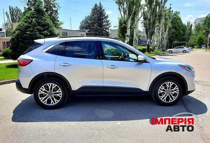 Ford Escape - фото 5