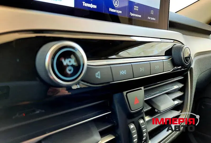 Ford Escape - фото 16