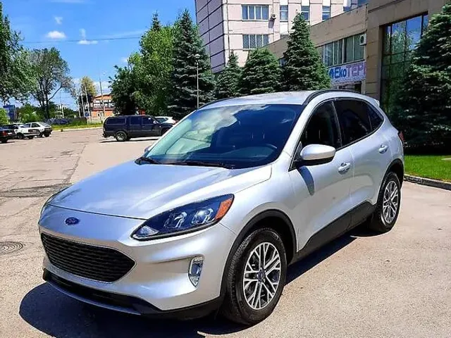 Ford Escape - фото 3