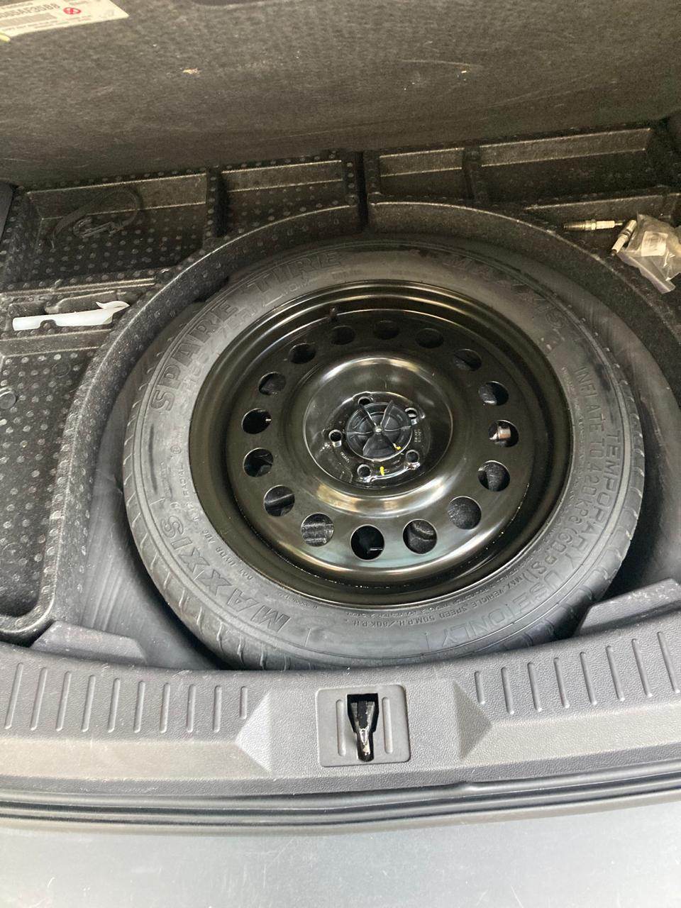 Ford Escape - фото 2