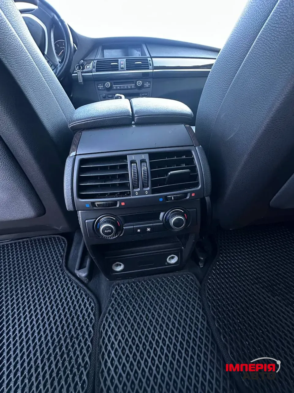 BMW X5 - фото 10