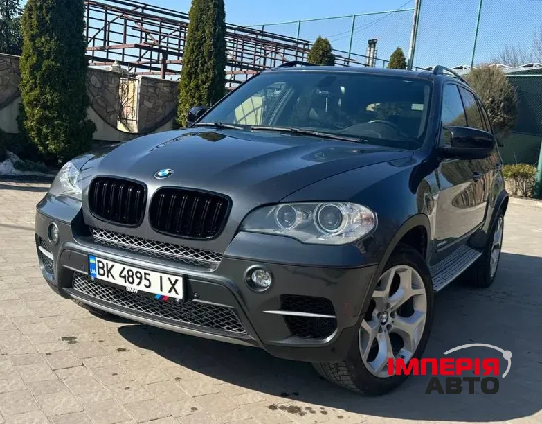 BMW X5 - фото 4