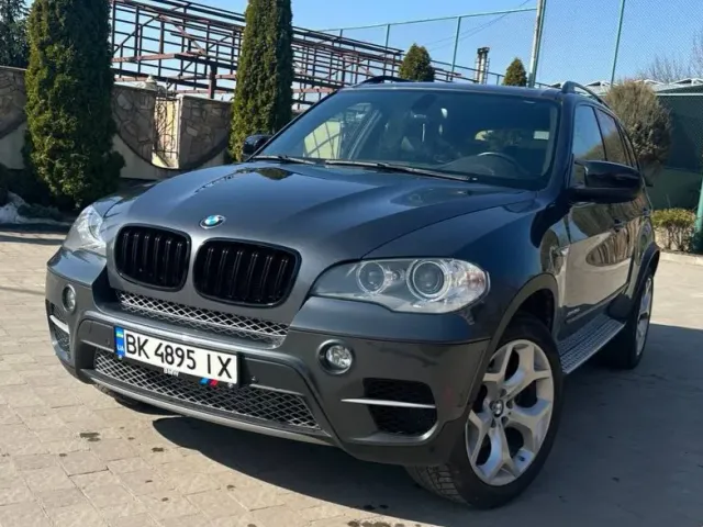 BMW X5 - фото 4