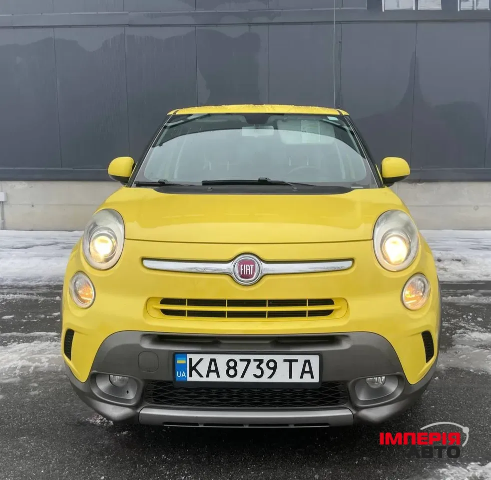 Fiat 500L - фото 2