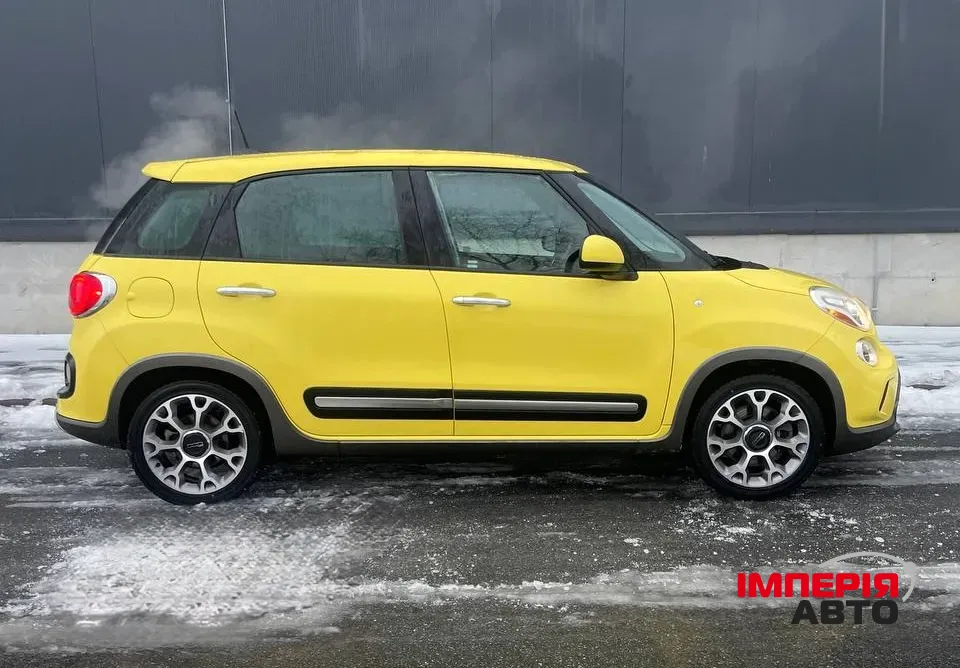 Fiat 500L - фото 6