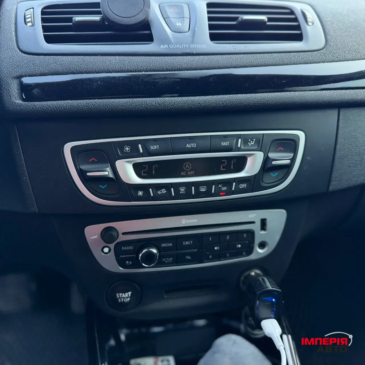 Renault Megane - фото 35