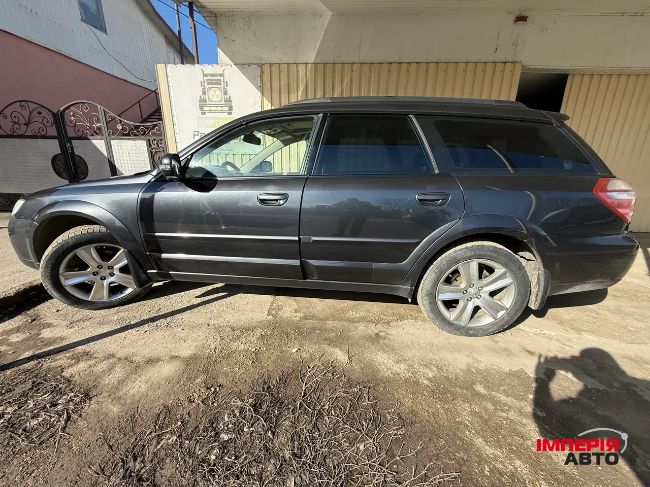 Subaru Legacy - фото 6