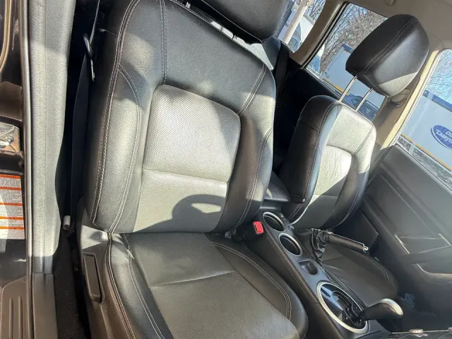 Subaru Legacy - фото 3