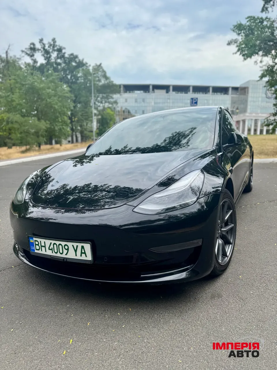 Tesla Model 3 - фото 14