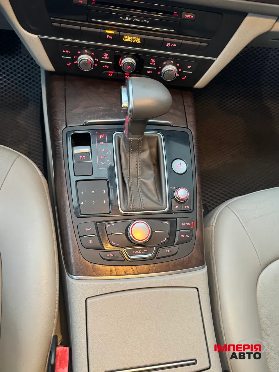 Audi A6 - фото 9