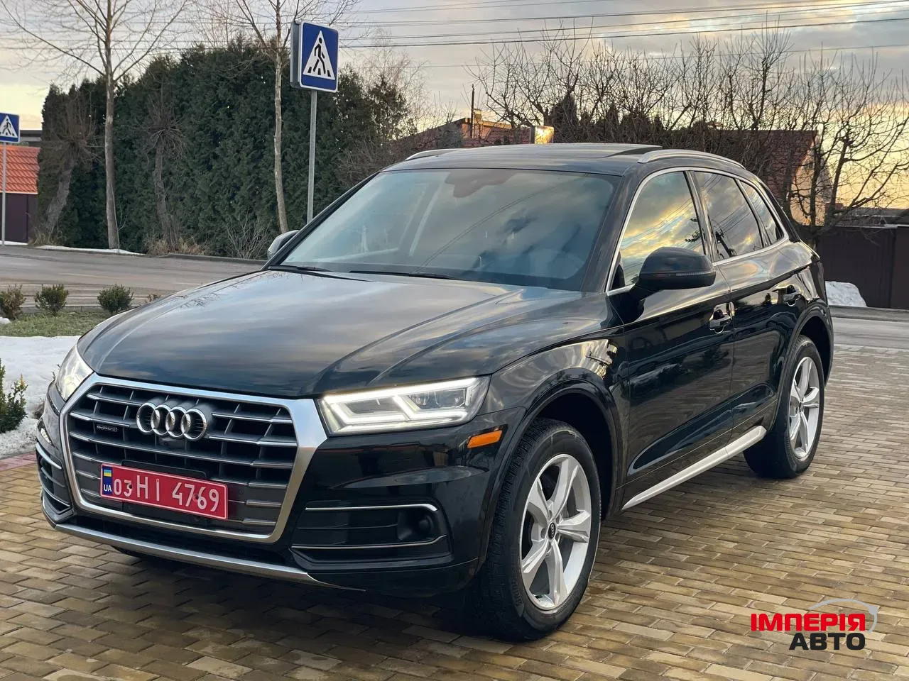 Audi Q5 - фото 1