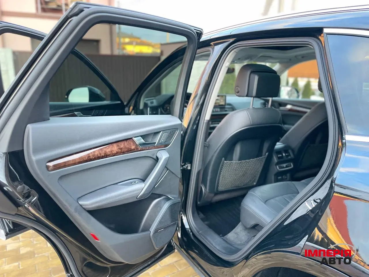 Audi Q5 - фото 16