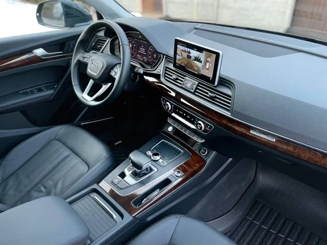 Audi Q5 - фото 3