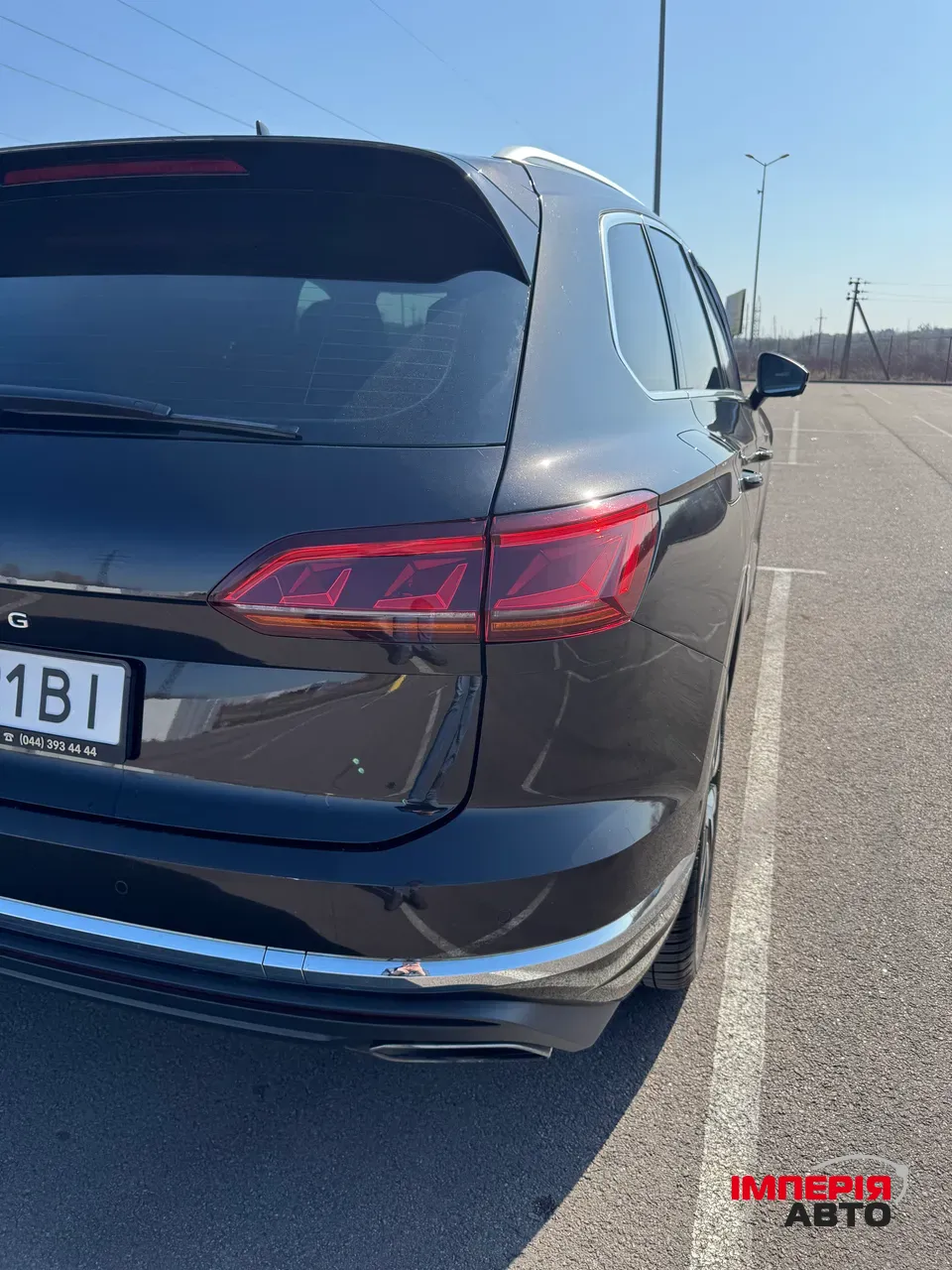 Volkswagen Touareg - фото 10