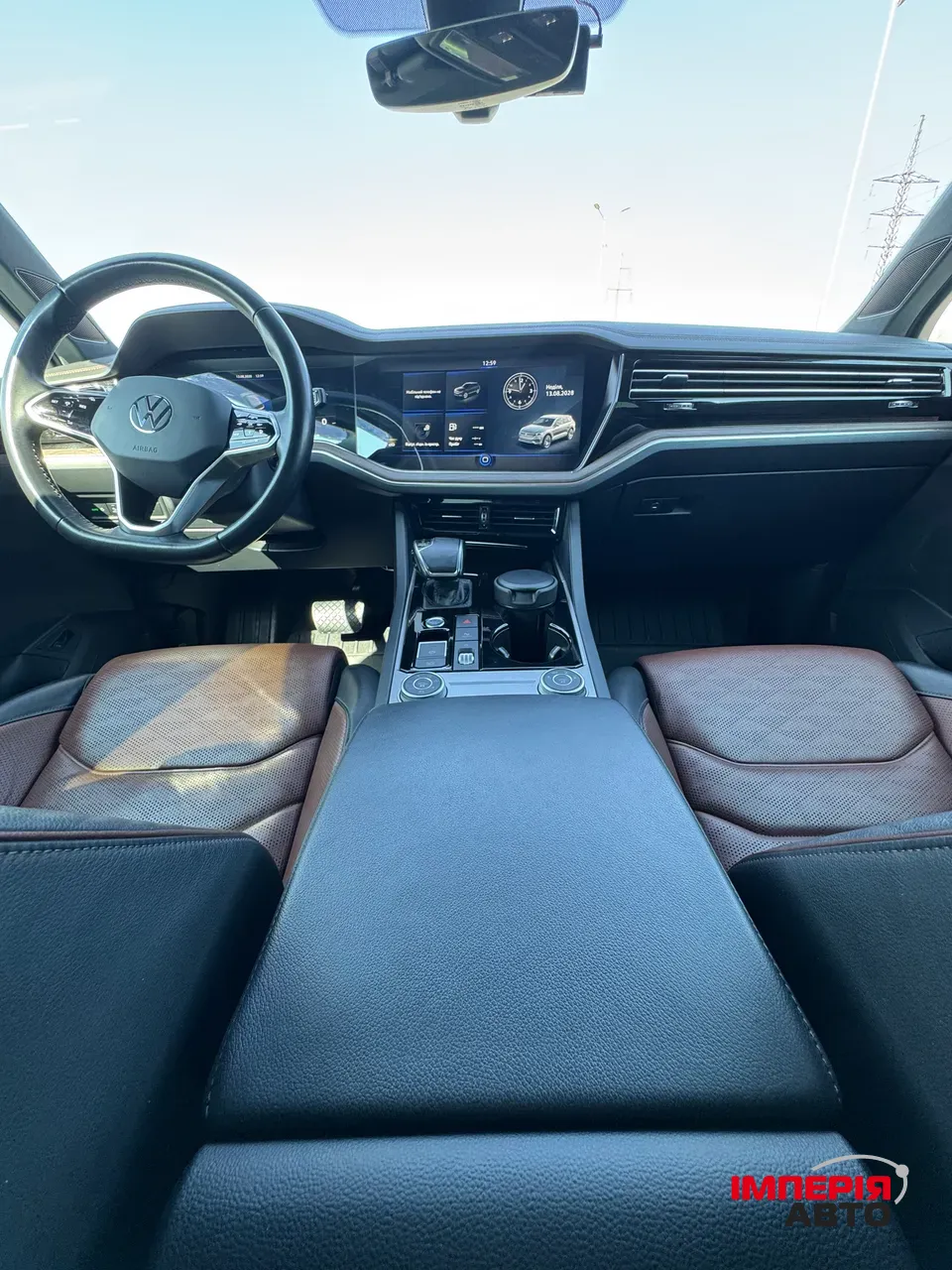 Volkswagen Touareg - фото 15