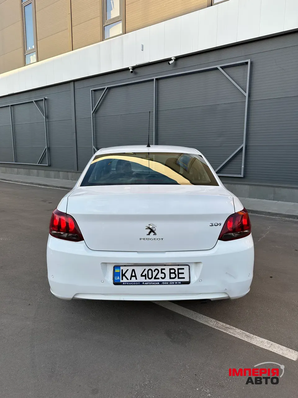 Peugeot 301 - фото 8