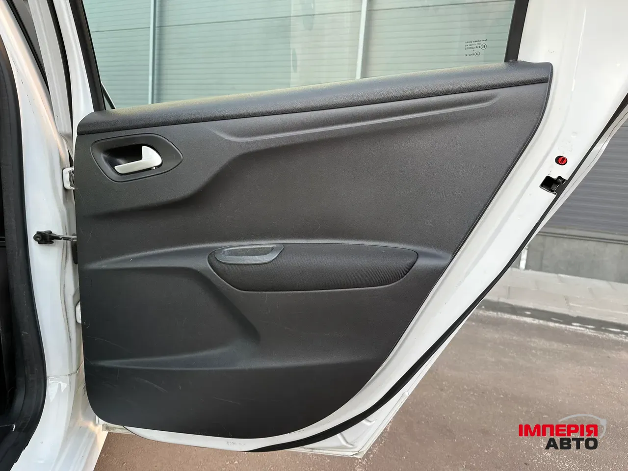 Peugeot 301 - фото 25