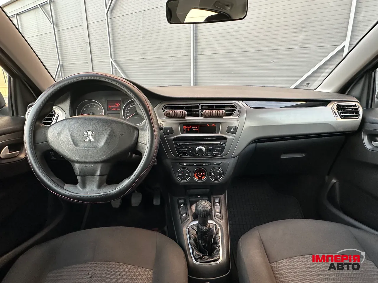 Peugeot 301 - фото 13