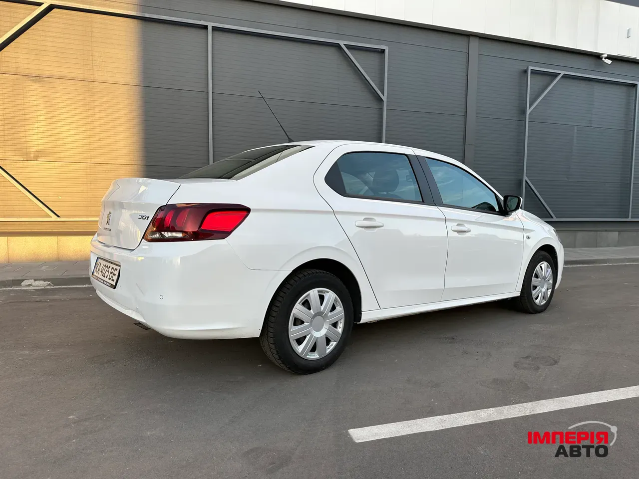 Peugeot 301 - фото 3