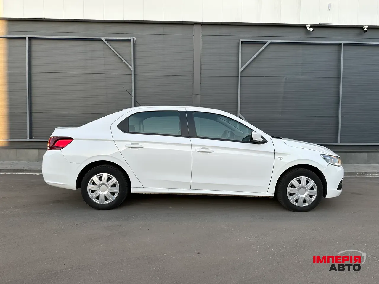 Peugeot 301 - фото 5