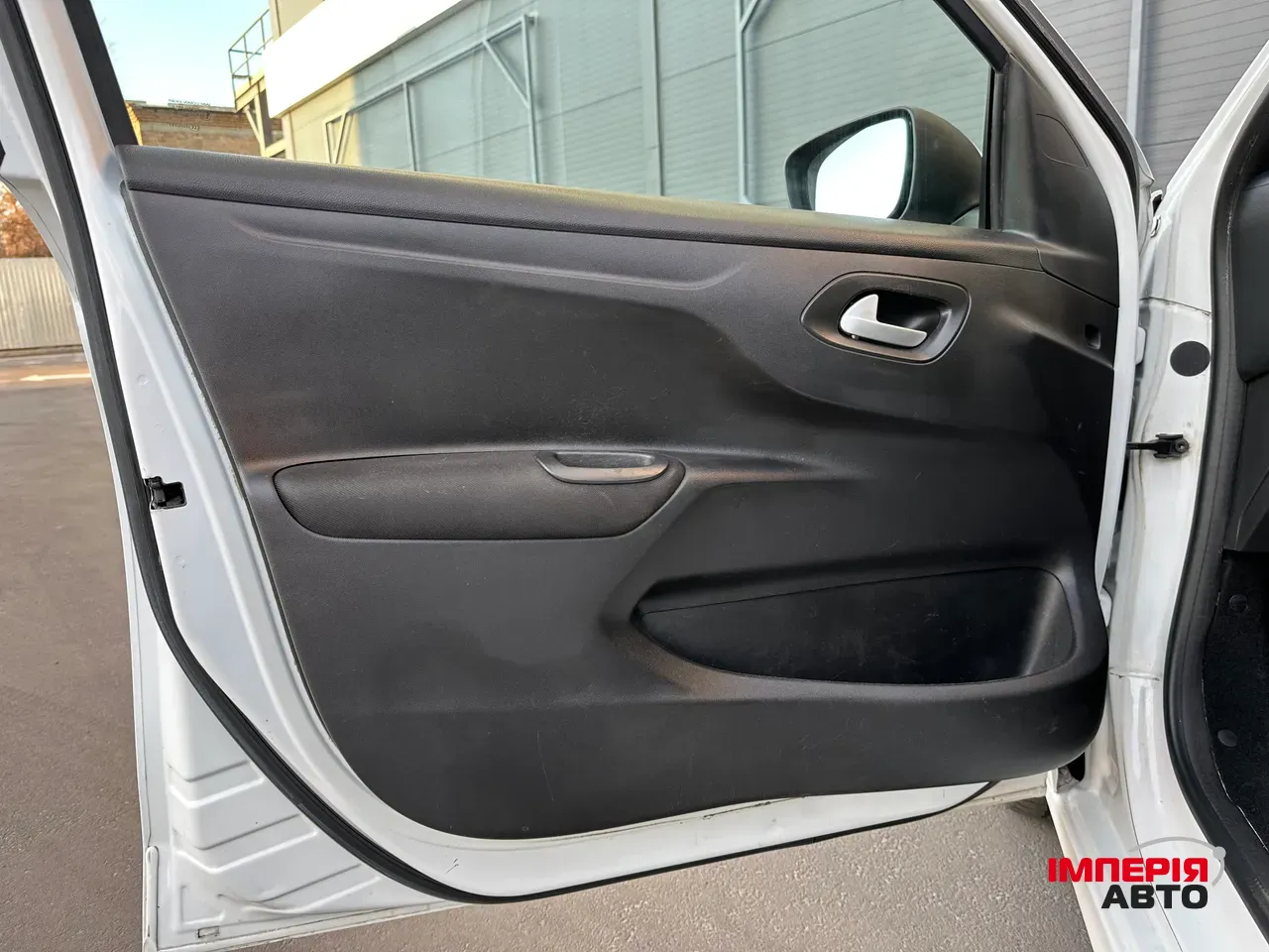 Peugeot 301 - фото 16