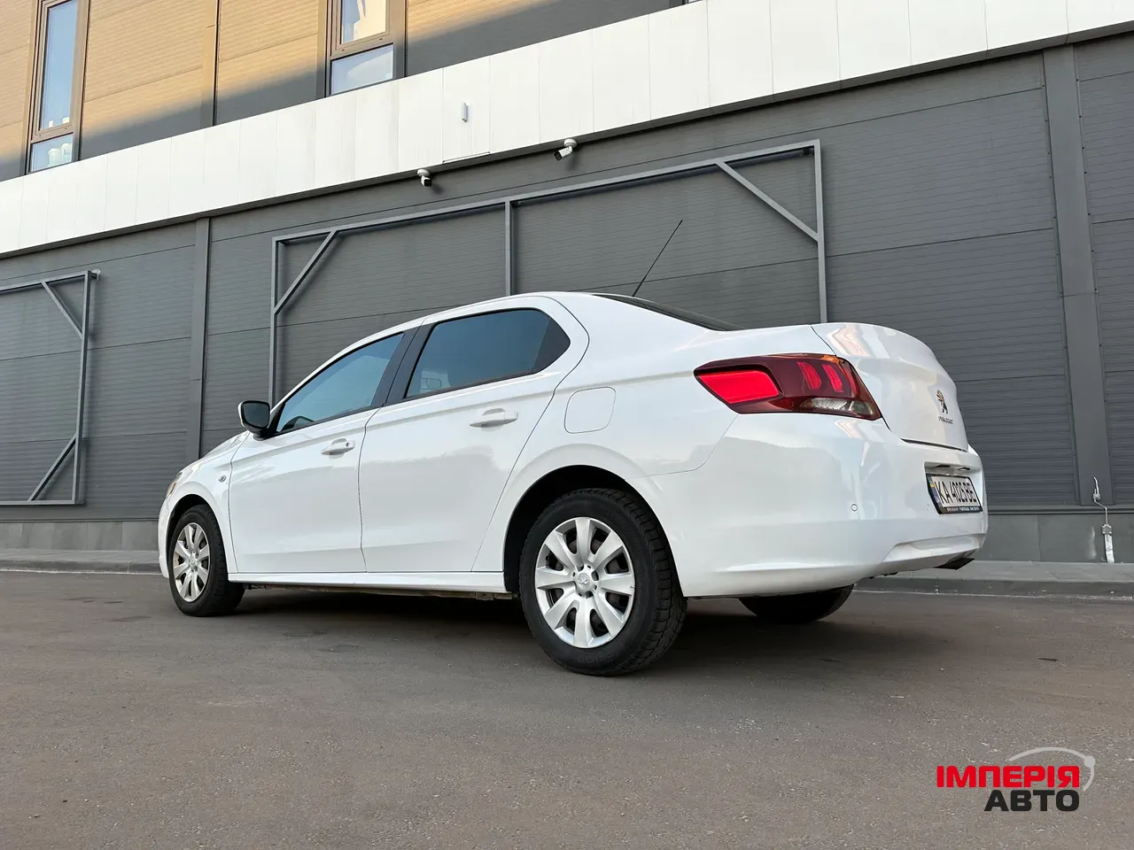 Peugeot 301 - фото 12