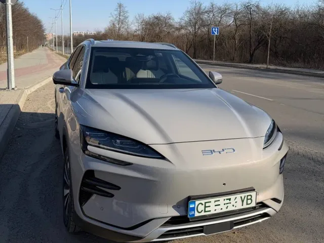 BYD Song Plus - фото 2