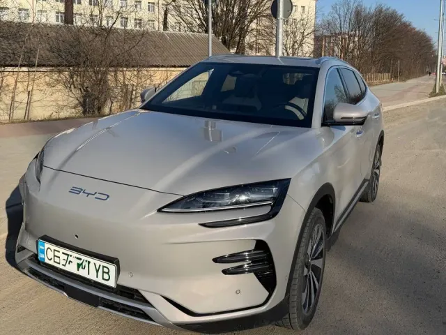 BYD Song Plus - фото 1