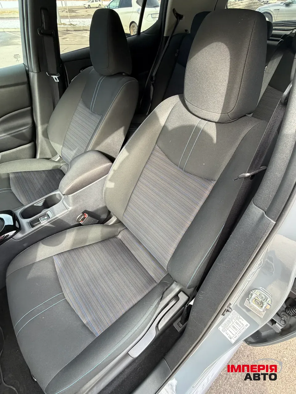 Nissan Leaf - фото 17