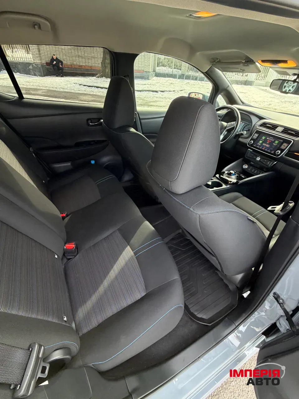 Nissan Leaf - фото 20