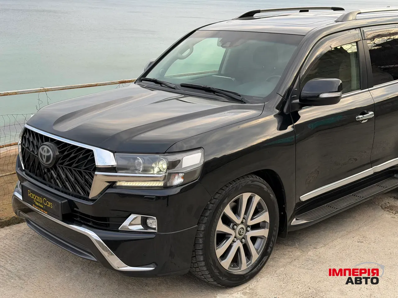 Toyota Land Cruiser - фото 10